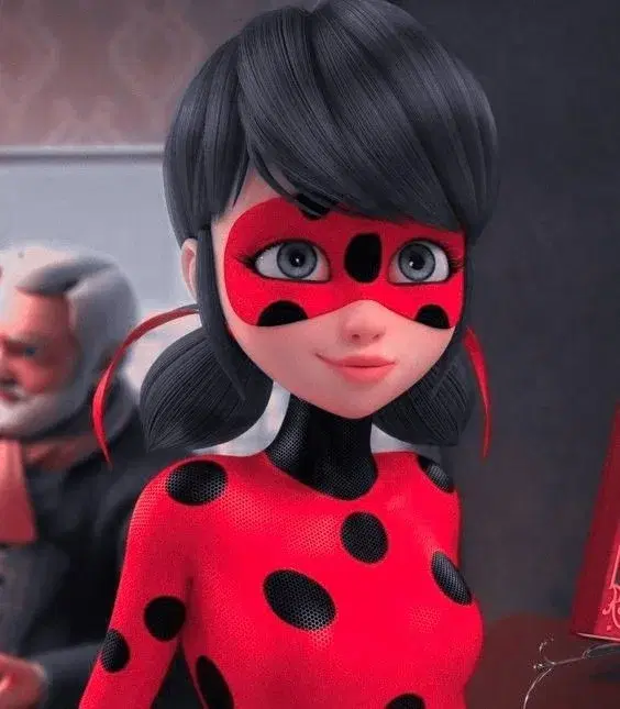 Marinette/ladybug